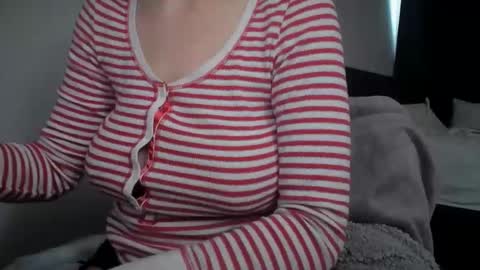 bigb00tijudy online show from 02/11/26, 07:52