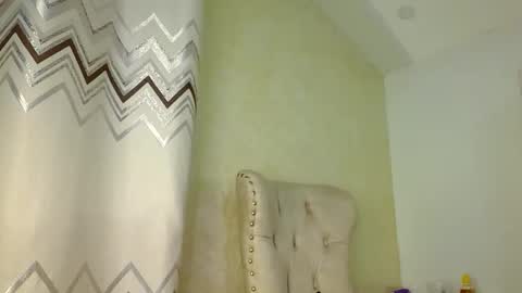 bigbaby004 online show from 12/22/25, 07:00