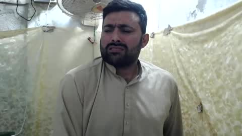 Snapshot of bigbbc999 chatting on 12/23/24, 10:10 arab bbc online show from 12/23/24, 10:10