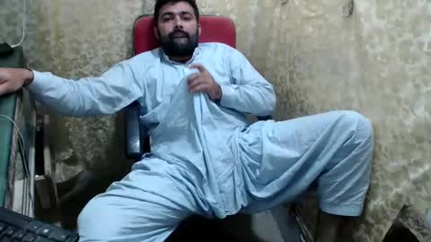 Snapshot of bigbbc999 chatting on 02/02/25, 04:59 arab bbc online show from 02/02/25, 04:59