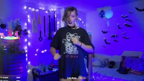 bigbearandbunny online show from 10/18/25, 09:37