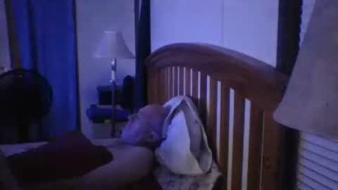 BB online show from 10/02/25, 02:40