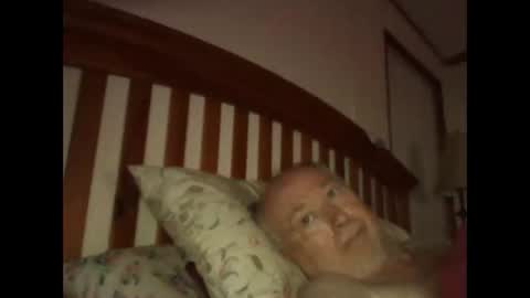 Snapshot of bigbenidick1 chatting on 04/27/26, 01:58 BB online show from 04/27/26, 01:58