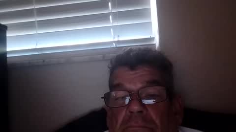 Snapshot of bigbikes71781 chatting on 12/15/24, 08:25 bigbikes71781 online show from 12/15/24, 08:25