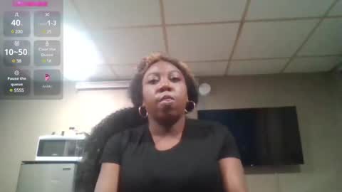 Snapshot of bigboobs_bouncin chatting on 03/02/25, 10:48 Ashley online show from 03/02/25, 10:48