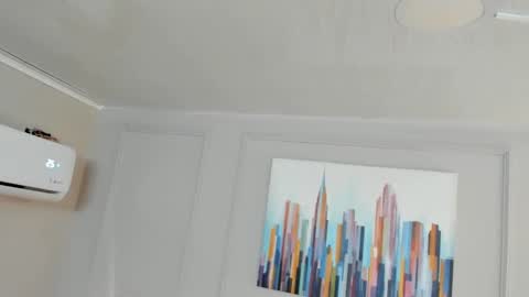   online show from 10/31/25, 10:05