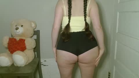 Isabella online show from 01/10/26, 04:58