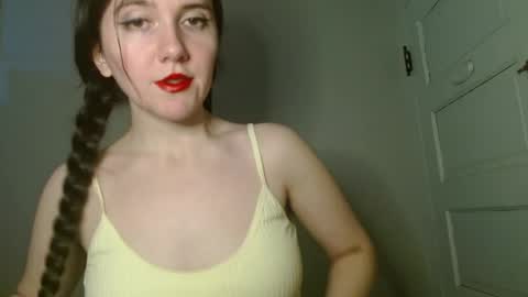 Isabella online show from 02/19/26, 09:44