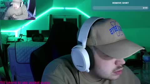 Snapshot of bigboyballen chatting on 10/09/25, 11:47 BigBoyBallen online show from 10/09/25, 11:47