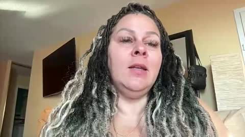 BIG BREAST SABRINA online show from 04/30/26, 01:17