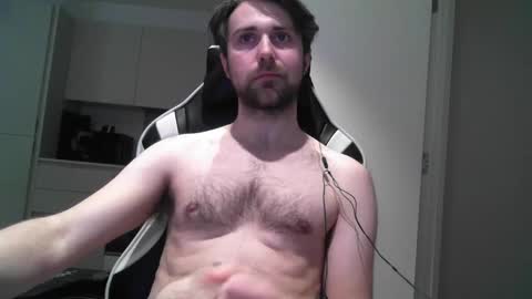 Snapshot of bigbrit_25 chatting on 02/05/25, 10:55 Big Brit online show from 02/05/25, 10:55