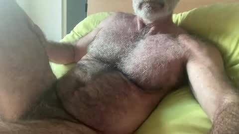 Snapshot of bigbush1 chatting on 06/27/26, 02:05 big bush online show from 06/27/26, 02:05