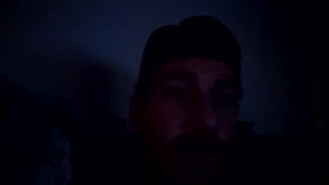 Snapshot of bigcanuck35 chatting on 12/21/24, 08:28 bigcanuck35 online show from 12/21/24, 08:28