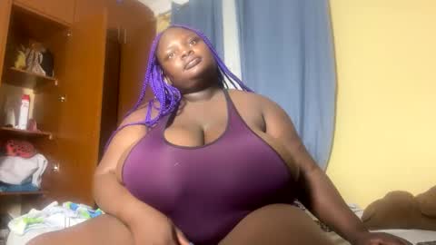 Snapshot of bigchocotities chatting on 03/12/25, 02:30 bigchocotities online show from 03/12/25, 02:30