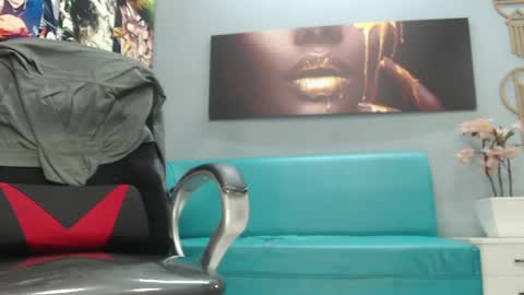 Snapshot of bigcock_hair chatting on 05/16/26, 12:40 bigcock_hair online show from 05/16/26, 12:40