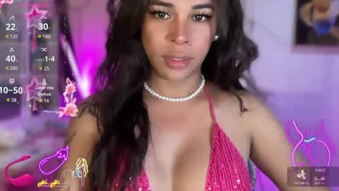 Snapshot of bigcockamanda23 chatting on 02/24/25, 06:05 queen amanda online show from 02/24/25, 06:05