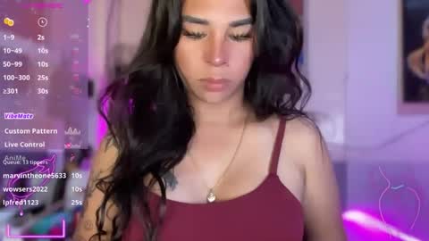 Snapshot of bigcockamanda23 chatting on 09/26/25, 04:49 queen amanda online show from 09/26/25, 04:49