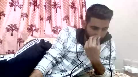 akash online show from 11/27/25, 08:49