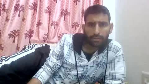 akash online show from 02/18/26, 10:33