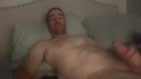 Snapshot of bigdaddy75333 chatting on 06/13/26, 02:53 bigdaddy75333 online show from 06/13/26, 02:53