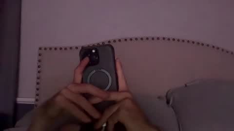 Snapshot of bigdaddy75333 chatting on 08/02/26, 12:53 bigdaddy75333 online show from 08/02/26, 12:53