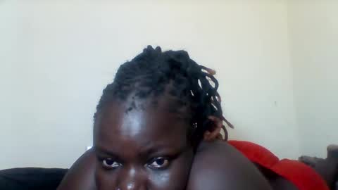 Snapshot of bigdarkass chatting on 01/17/25, 08:24 VIOLET online show from 01/17/25, 08:24