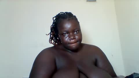 Snapshot of bigdarkass chatting on 01/26/25, 06:59 VIOLET online show from 01/26/25, 06:59