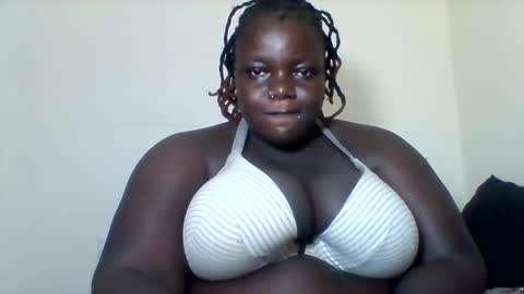 Snapshot of bigdarkass chatting on 02/10/25, 08:42 VIOLET online show from 02/10/25, 08:42