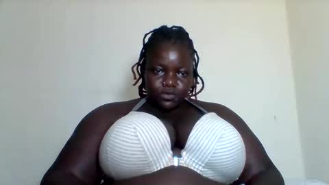 Snapshot of bigdarkass chatting on 02/14/25, 11:09 VIOLET online show from 02/14/25, 11:09