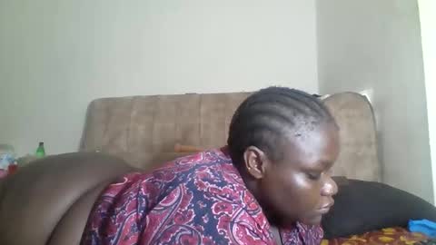 Snapshot of bigdarkass chatting on 02/14/26, 10:23 VIOLET online show from 02/14/26, 10:23