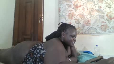 Snapshot of bigdarkass chatting on 06/30/26, 07:20 VIOLET online show from 06/30/26, 07:20