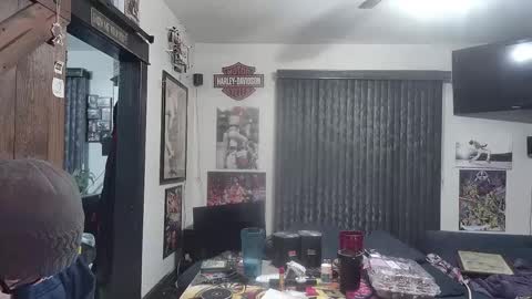 Darryl online show from 02/15/25, 06:02