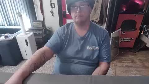 Darryl online show from 11/12/25, 04:51