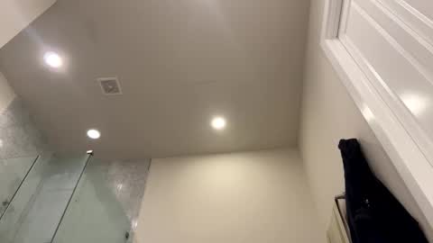 Bandit  Adrienne online show from 02/18/25, 06:47