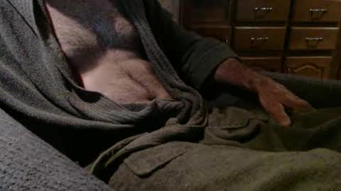 Snapshot of bigdickdaddy567130413 chatting on 11/15/25, 10:23 bigdickdaddy567130413 online show from 11/15/25, 10:23