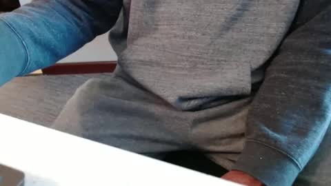 Snapshot of bigdickdaddy567130413 chatting on 11/16/25, 12:55 bigdickdaddy567130413 online show from 11/16/25, 12:55