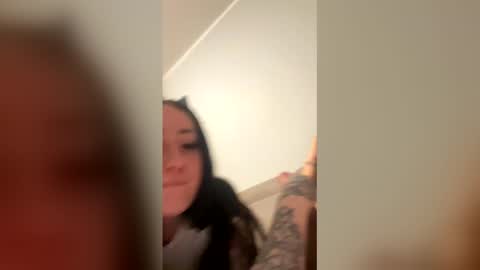 KINGSLUTTY BITCH online show from 02/03/26, 09:53