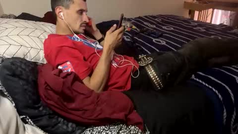 Snapshot of bigdickpapishampoo chatting on 12/03/25, 07:01 bigdickpapishampoo online show from 12/03/25, 07:01