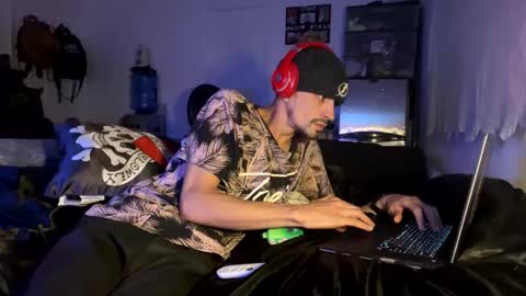 Snapshot of bigdickpapishampoo chatting on 02/04/26, 03:23 bigdickpapishampoo online show from 02/04/26, 03:23