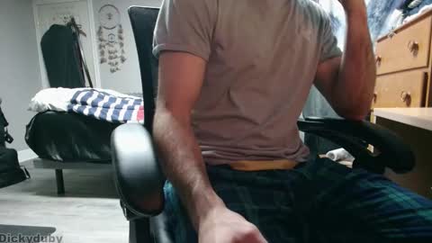 Snapshot of bigdickyduby chatting on 12/23/25, 03:48 George Forest Dickyduby on all Socials online show from 12/23/25, 03:48