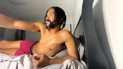 Snapshot of bigdinca chatting on 11/08/25, 12:38 bigdinca online show from 11/08/25, 12:38