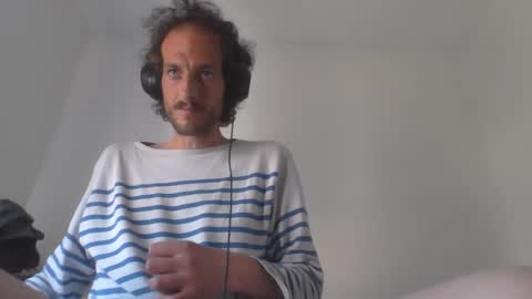 bigflow63 online show from 04/15/26, 03:30