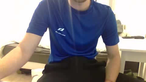 biggbaguette1 online show from 12/05/25, 04:58