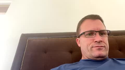 Snapshot of bigger22332233 chatting on 12/15/24, 06:26 bigger22332233 online show from 12/15/24, 06:26