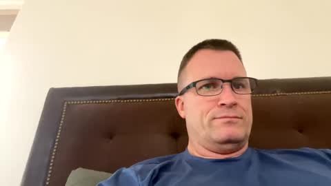 Snapshot of bigger22332233 chatting on 01/06/25, 05:59 bigger22332233 online show from 01/06/25, 05:59