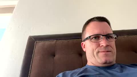 Snapshot of bigger22332233 chatting on 01/15/25, 10:35 bigger22332233 online show from 01/15/25, 10:35