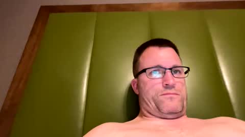 Snapshot of bigger22332233 chatting on 02/23/25, 06:28 bigger22332233 online show from 02/23/25, 06:28