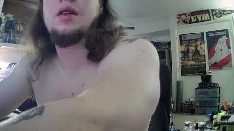 biggerisbetter21 online show from 01/13/25, 08:15