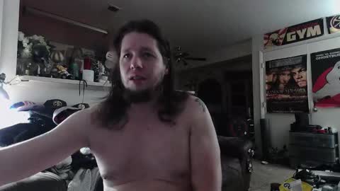 biggerisbetter21 online show from 10/24/25, 11:39