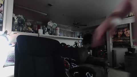 biggerisbetter21 online show from 01/12/26, 11:43